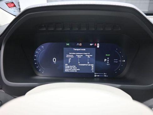 Used 2026 Volvo XC90 T8 Ultra w/ Protection Package Premier image 10