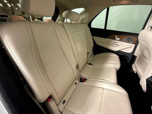 Certified 2022 Mercedes-Benz GLE 350 4MATIC image 16