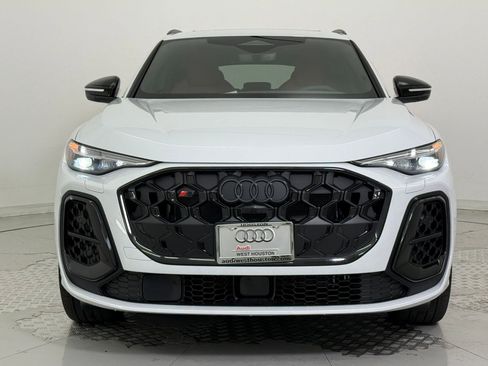 New 2025 Audi SQ5 Premium Plus image 6