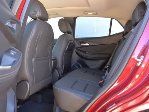 Used 2020 Buick Encore GX Essence w/ Experience Buick Package AWD/4WD image 48