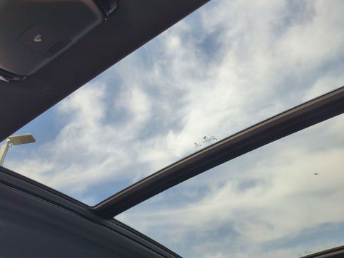 Certified 2023 BMW X3 xDrive30i w/ Premium Package image 28