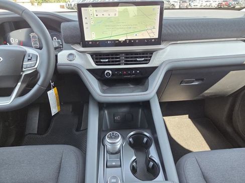 New 2026 Ford Explorer Active AWD/4WD image 13