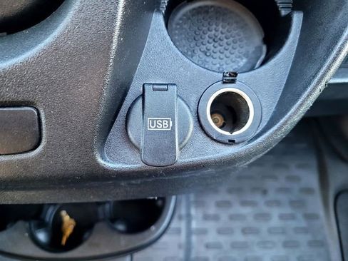 Used 2019 RAM ProMaster 1500 w/ Interior Convenience Group image 16