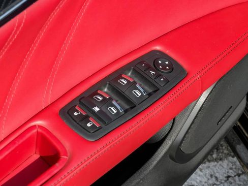 Used 2022 Maserati Quattroporte Trofeo RWD image 48