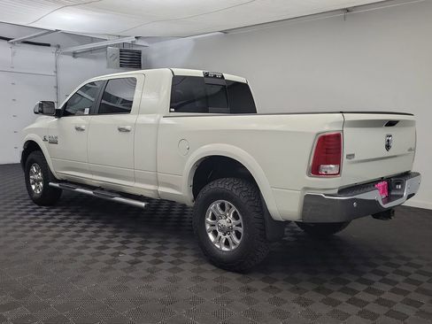 Used 2018 RAM 3500 Laramie image 3