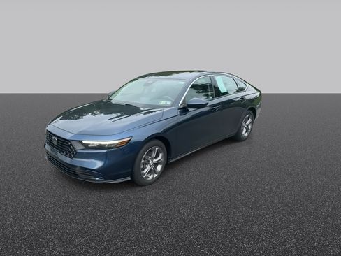 Used 2024 Honda Accord EX image 5