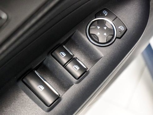 Used 2025 Ford Mustang Premium RWD image 15