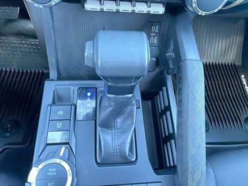 Used 2026 Toyota Tacoma SR5 image 28