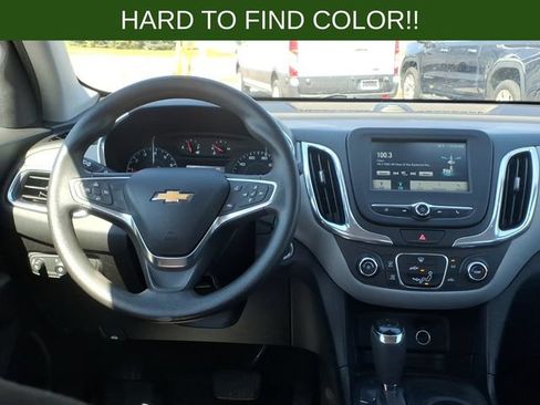 Used 2018 Chevrolet Equinox LS FWD image 11