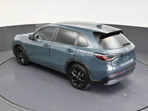Used 2023 Honda HR-V Sport image 15