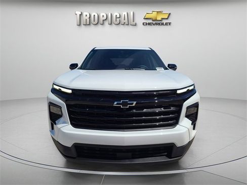 New 2026 Chevrolet Traverse LT w/ Midnight/Sport Edition image 8