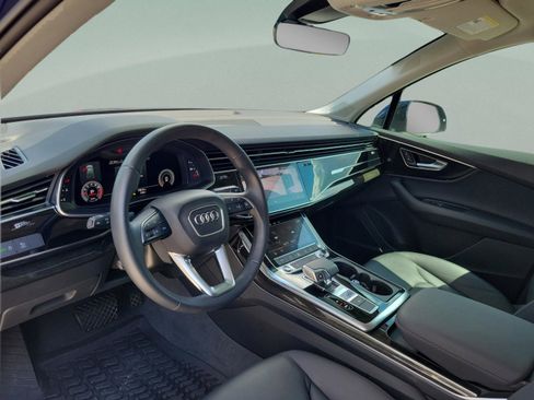 Used 2022 Audi Q7 Premium Plus image 5