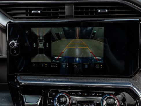 Used 2023 GMC Sierra 1500 Denali w/ Denali Reserve Package image 25