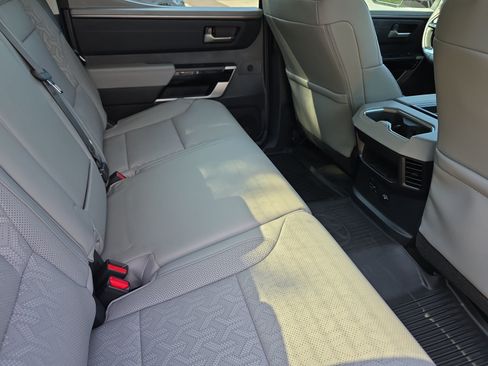 Used 2023 Toyota Tundra Limited AWD/4WD image 13