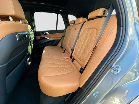 New 2026 BMW X5 sDrive40i w/ Premium Package image 19