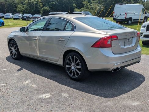 Used 2018 Volvo S60 T5 Inscription FWD image 6