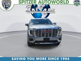 Used 2025 GMC Yukon XL Denali AWD/4WD video 3