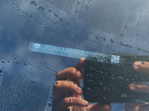 Used 2023 Toyota Crown XLE image 36