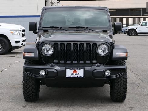 Used 2021 Jeep Wrangler Unlimited Sport AWD/4WD image 7