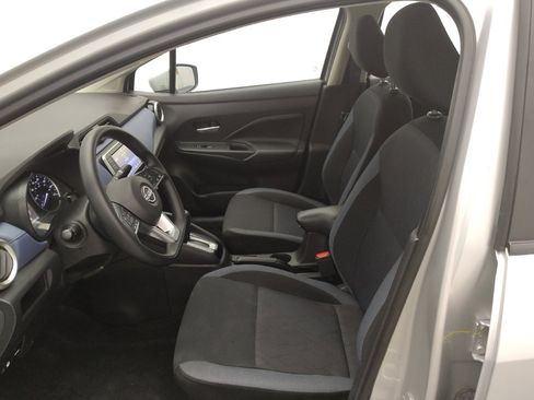 Used 2023 Nissan Versa SV FWD image 17