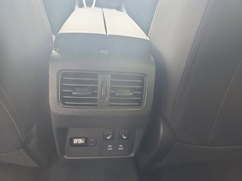 New 2026 Nissan Rogue Platinum image 14