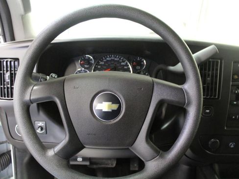 Used 2023 Chevrolet Express 2500 image 9