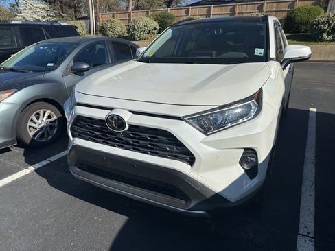 Used 2019 Toyota RAV4 Limited w/ Advanced Technology Package image 3