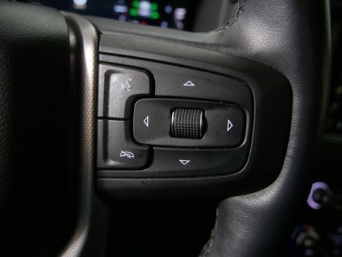 Used 2024 GMC Yukon Denali w/ Advanced Technology Package AWD/4WD image 24