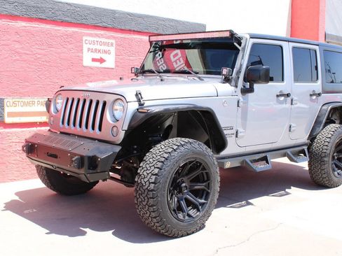 Used 2016 Jeep Wrangler Unlimited Sport w/ Quick Order Package 24S AWD/4WD image 4