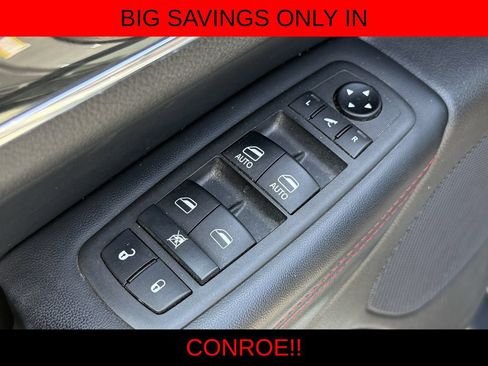 Used 2021 Jeep Grand Cherokee Trailhawk w/ Trailhawk Luxury Group AWD/4WD image 11