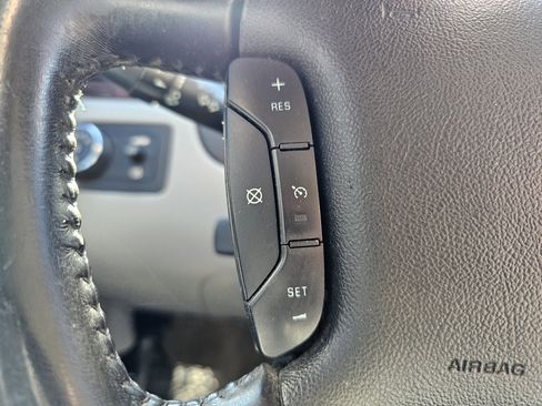 Used 2010 Chevrolet Impala LT w/ Convenience Package image 12