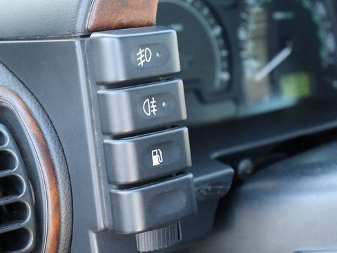 Used 2004 Land Rover Discovery SE image 24