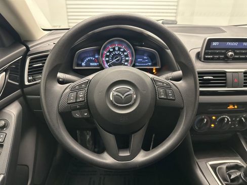 Used 2014 MAZDA MAZDA3 i Sport image 17