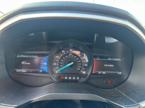 Used 2020 Ford Edge SEL image 17