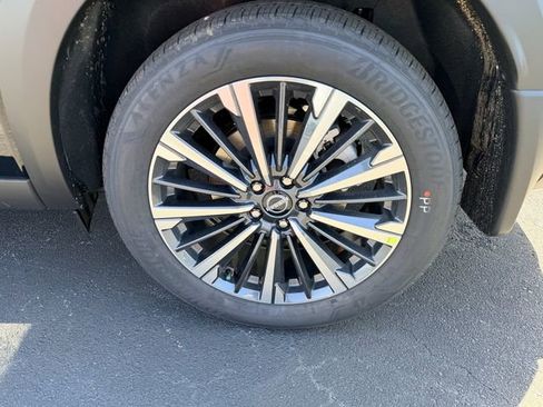 New 2026 Nissan Pathfinder Platinum w/ Cargo Package AWD/4WD image 13