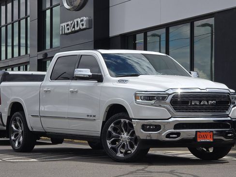 Used 2019 RAM 1500 Limited AWD/4WD image 2