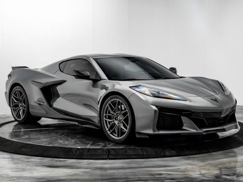 Used 2024 Chevrolet Corvette Z06 image 26