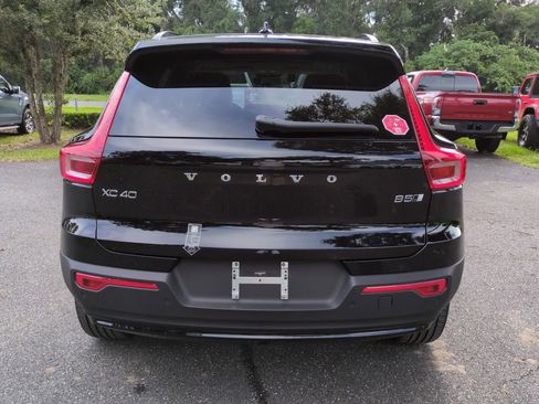 New 2025 Volvo XC40 B5 Plus w/ Protection Package Premier image 5