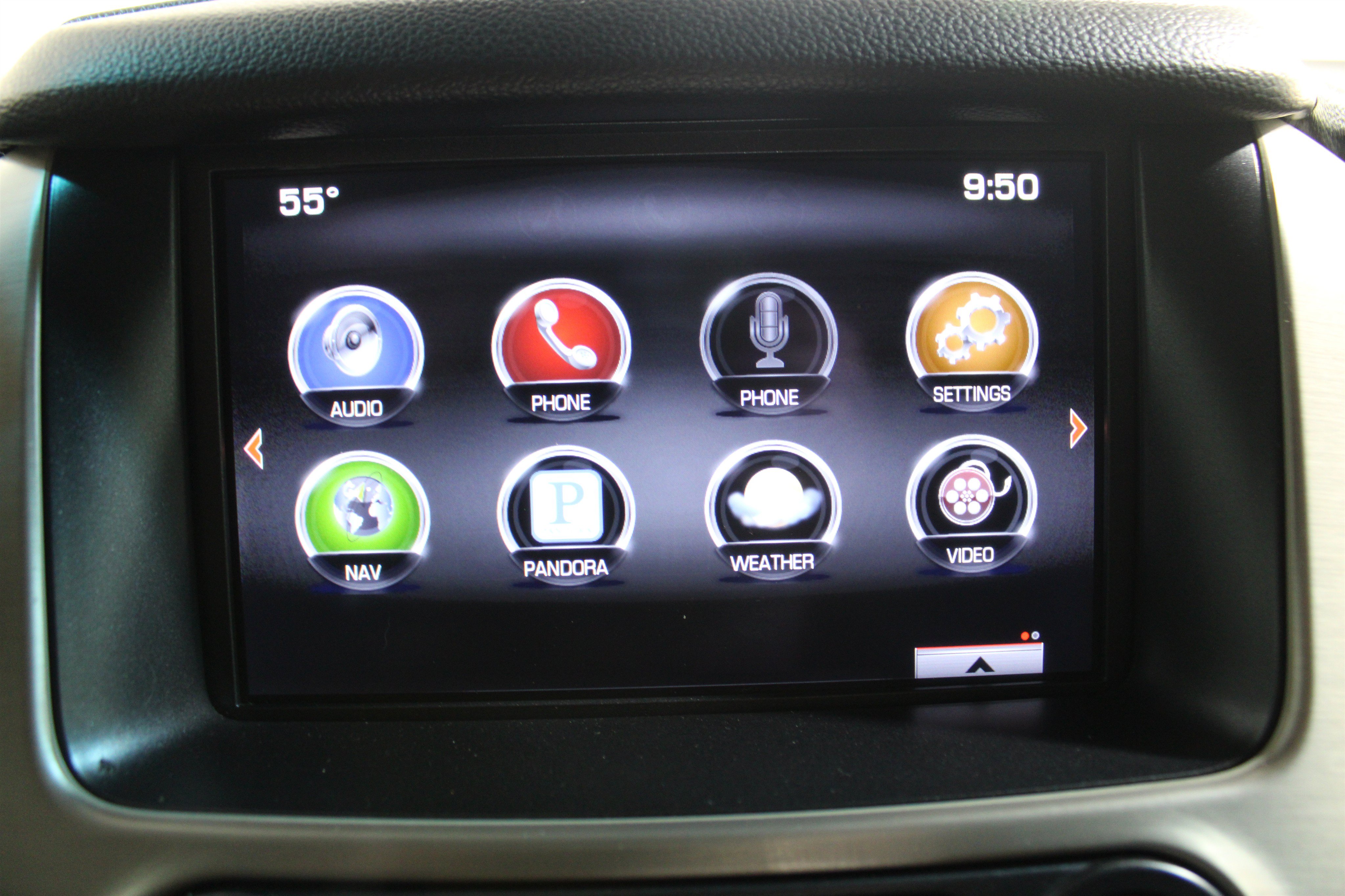 Used 2015 GMC Yukon Denali w/ Touring Package AWD/4WD image 23
