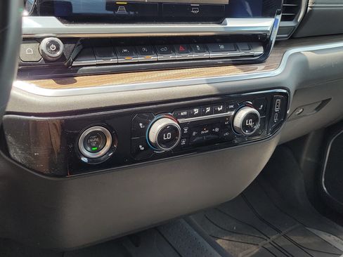 Used 2023 Chevrolet Silverado 1500 LT w/ Protection Package RWD image 25