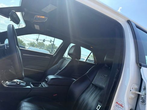 Used 2023 Chrysler 300 S RWD image 20