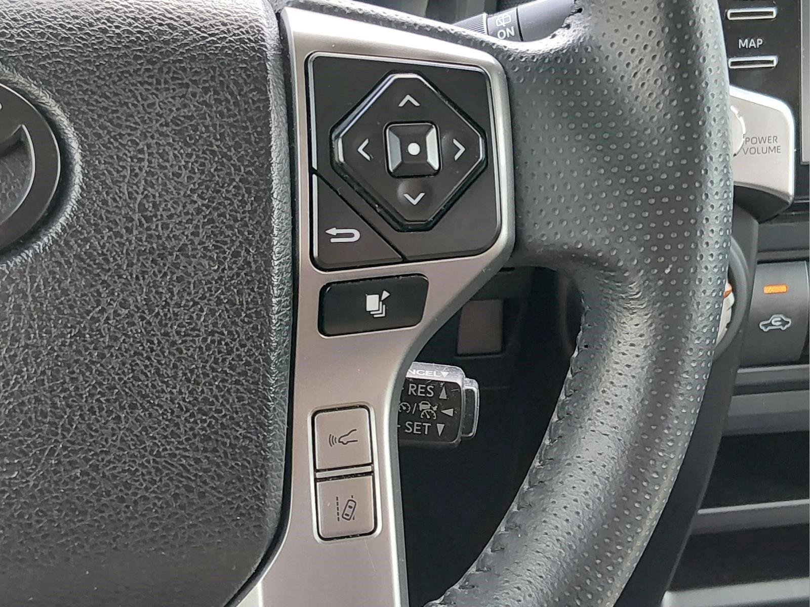Used 2021 Toyota 4Runner SR5 Premium w/ Moonroof Package RWD image 26