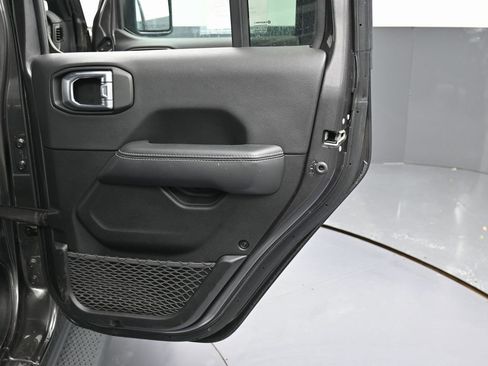 Used 2023 Jeep Wrangler Unlimited Sahara w/ Cold Weather Group image 39