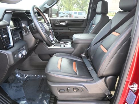 Used 2024 GMC Sierra 2500 AT4 w/ AT4 Premium Plus Package AWD/4WD image 15