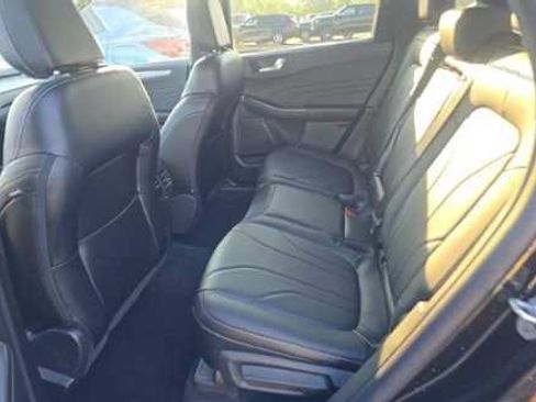 Used 2025 Ford Escape Platinum AWD/4WD image 14