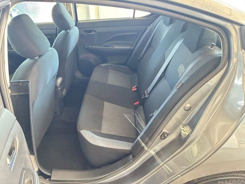Used 2025 Nissan Versa SV FWD image 30