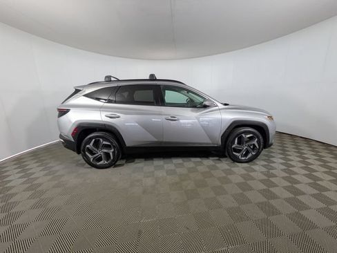 Used 2022 Hyundai Tucson Limited w/ Cargo Package AWD/4WD image 3