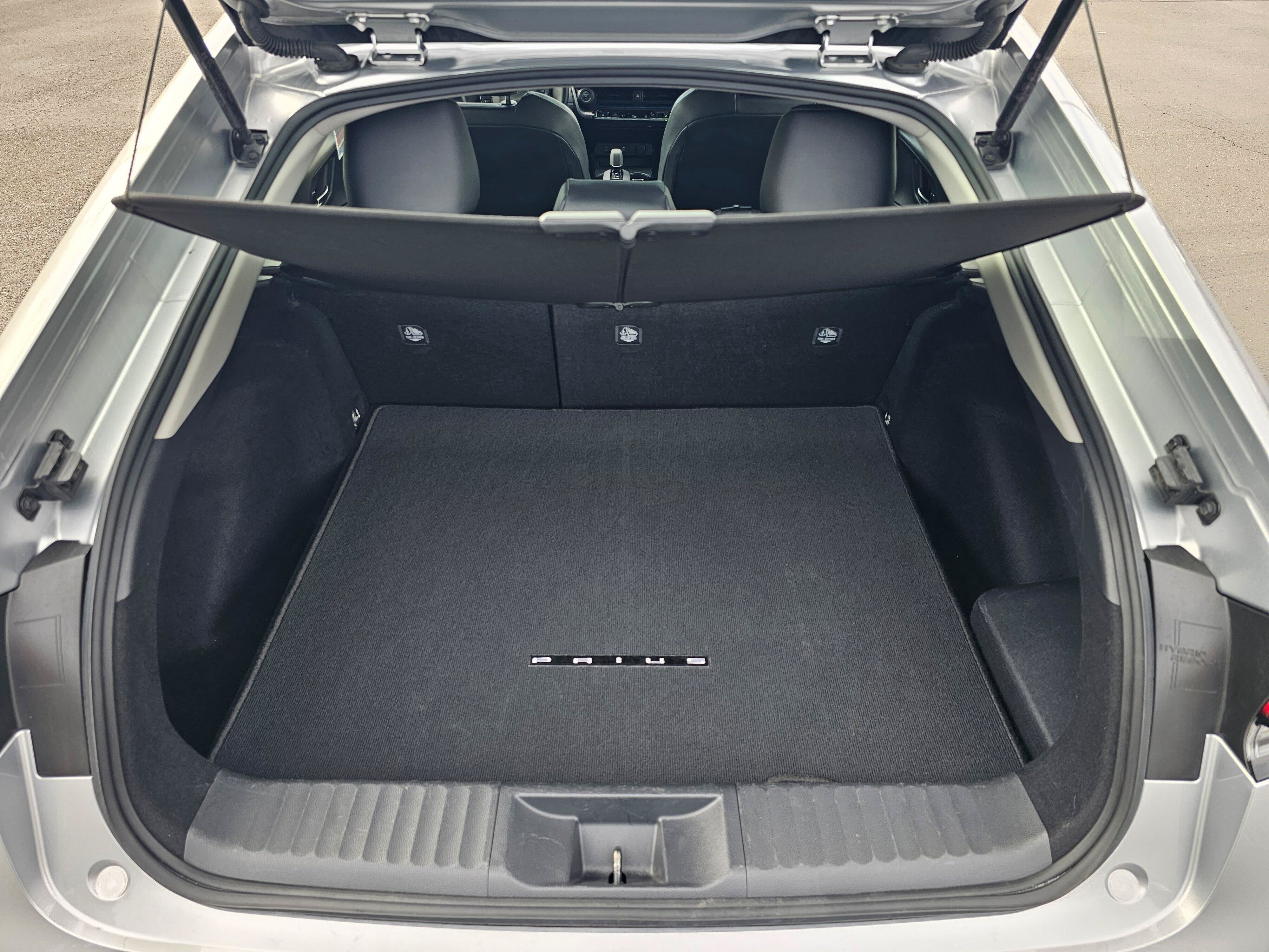 Certified 2024 Toyota Prius XLE FWD image 14