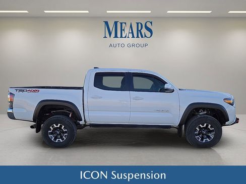 Used 2023 Toyota Tacoma TRD Off-Road image 7