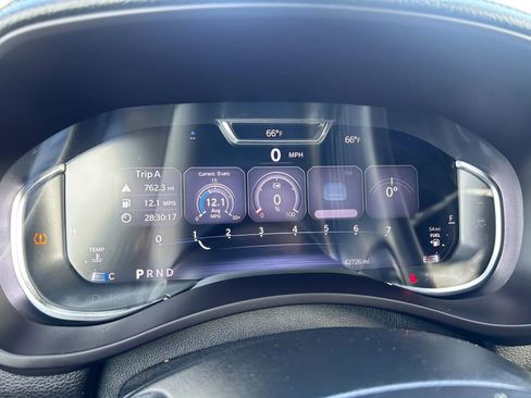 Used 2024 RAM 2500 Laramie w/ Night Edition image 27